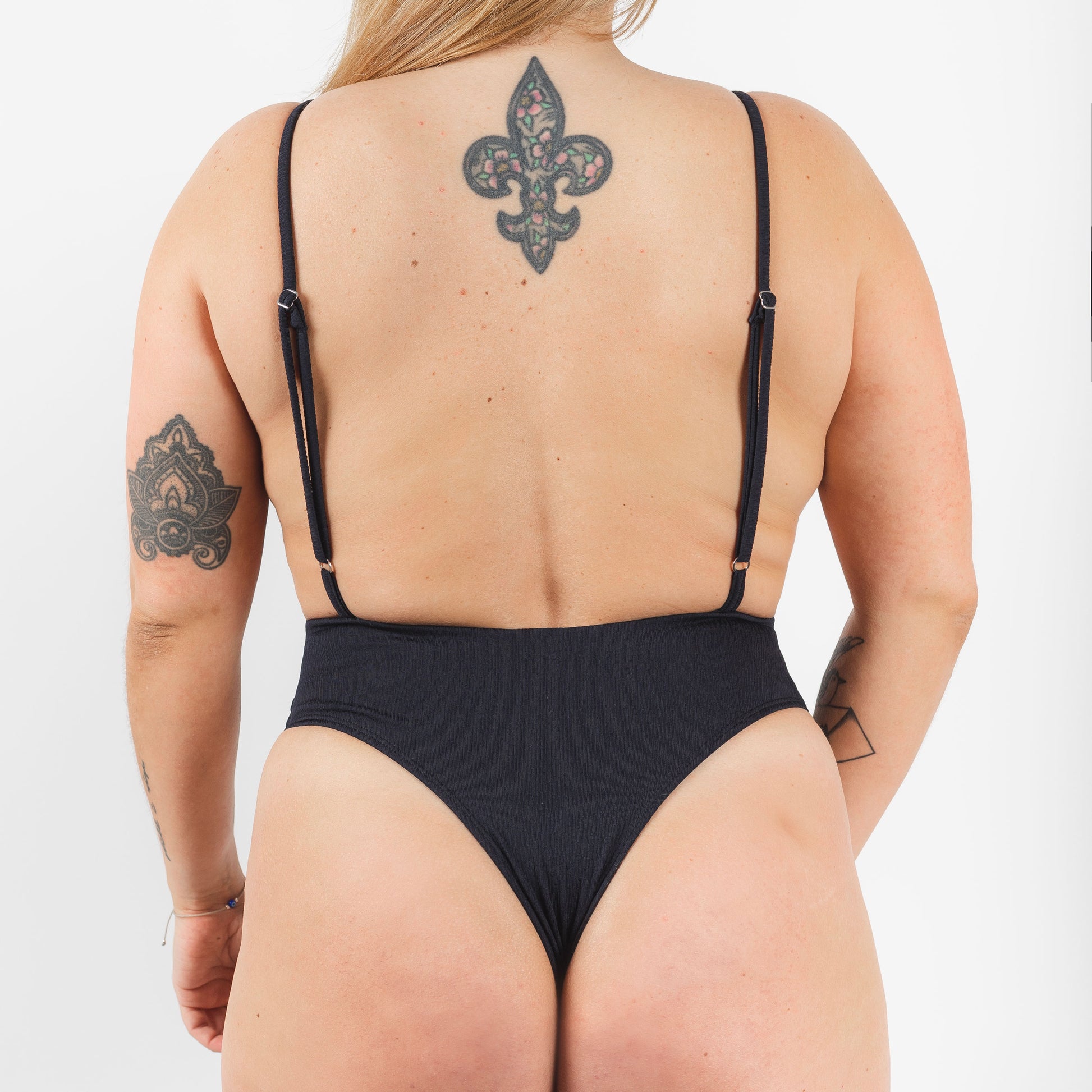 Enteriza_Roma_Black_3